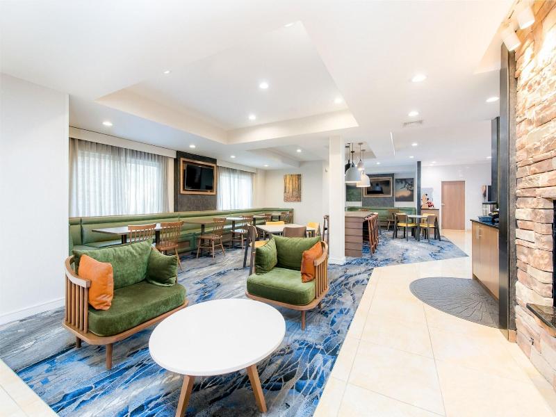 Fairfield Inn & Suites Brunswick