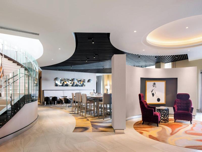 SpringHill Suites Los Angeles Burbank/Downtown image
