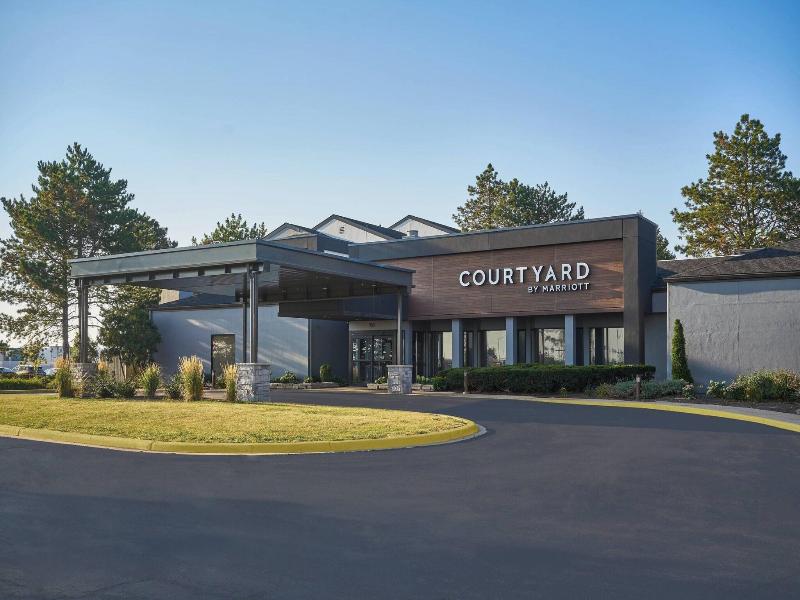 Courtyard Chicago Wood Dale/Itasca image