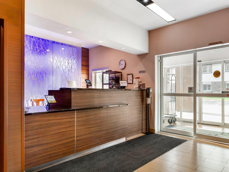 Comfort Inn & Suites Green Bay Stadium Area