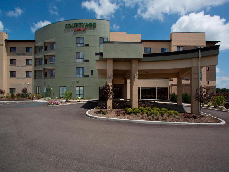Courtyard Indianapolis Noblesville image
