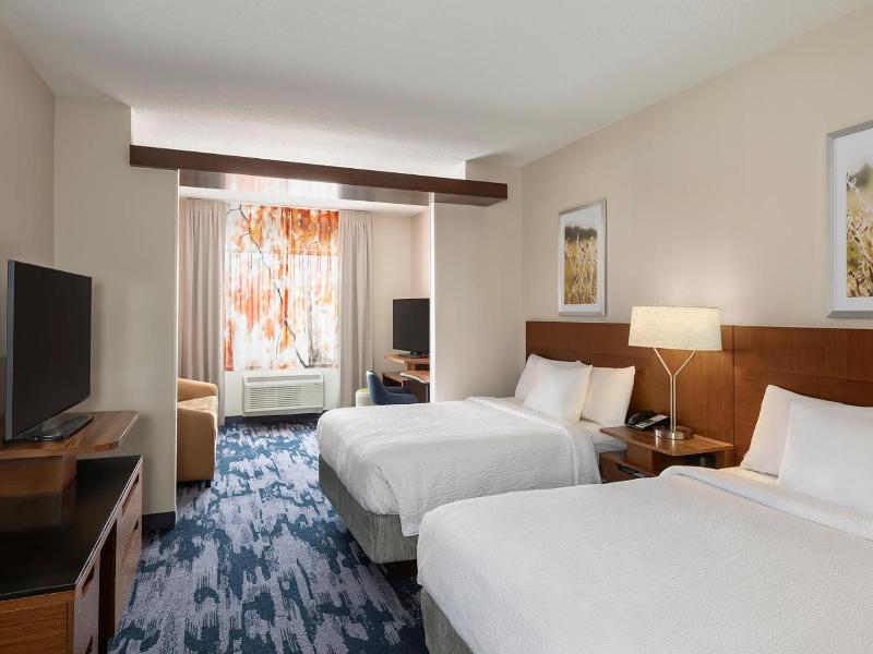 Fairfield Inn & Suites St. Paul Northeast image