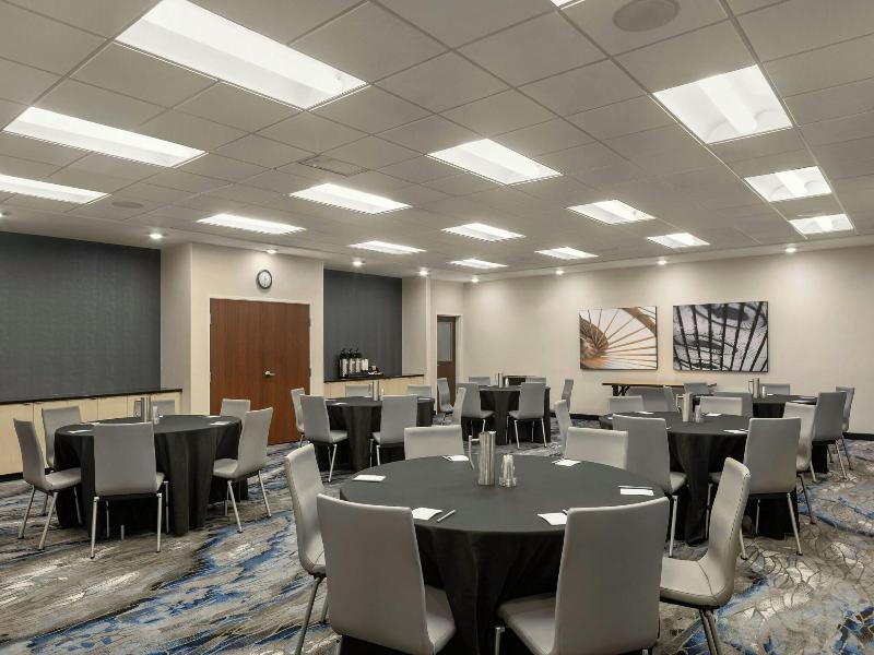 Fairfield Inn & Suites St. Paul Northeast — photo 70