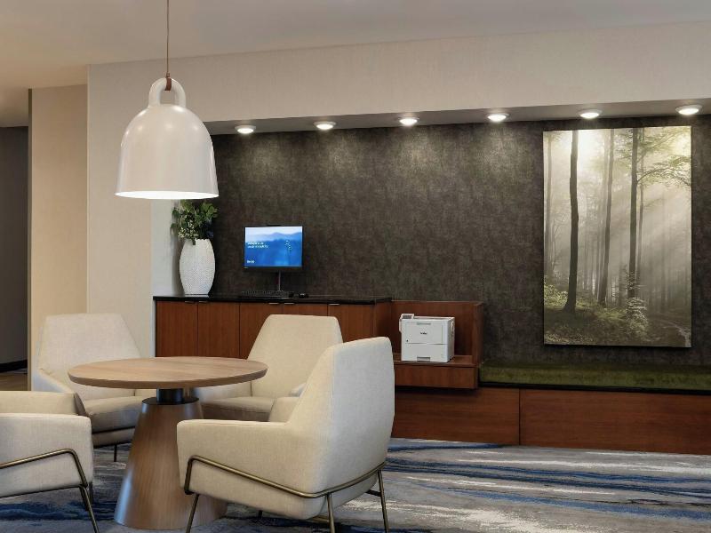 Fairfield Inn & Suites St. Paul Northeast — photo 16