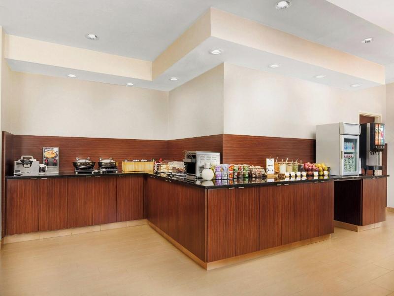 Fairfield Inn Philadelphia Airport image