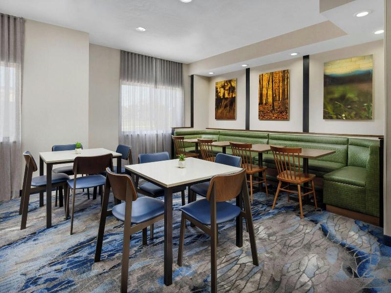 Fairfield Inn Philadelphia Airport image