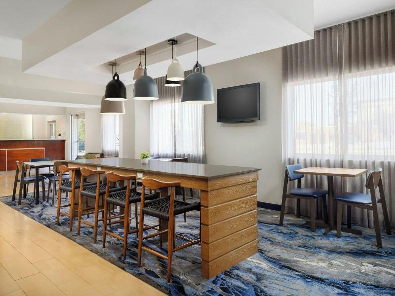 Fairfield Inn Philadelphia Airport image