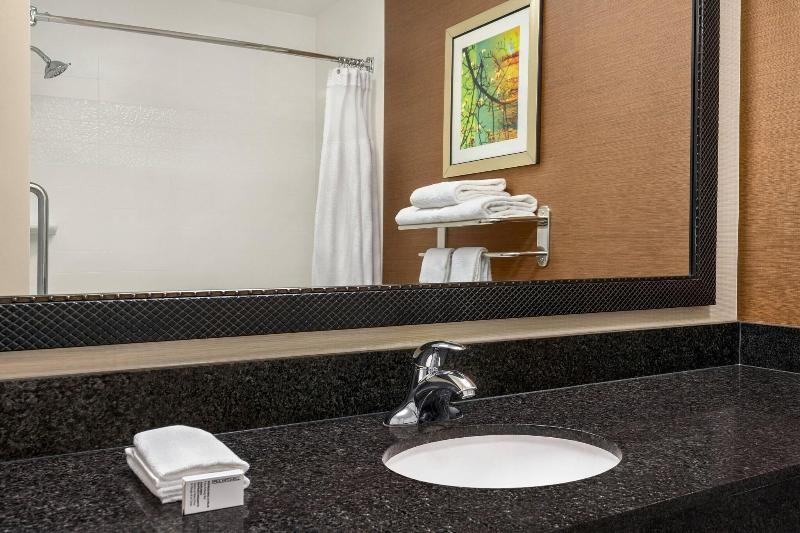 Fairfield Inn Philadelphia Airport image