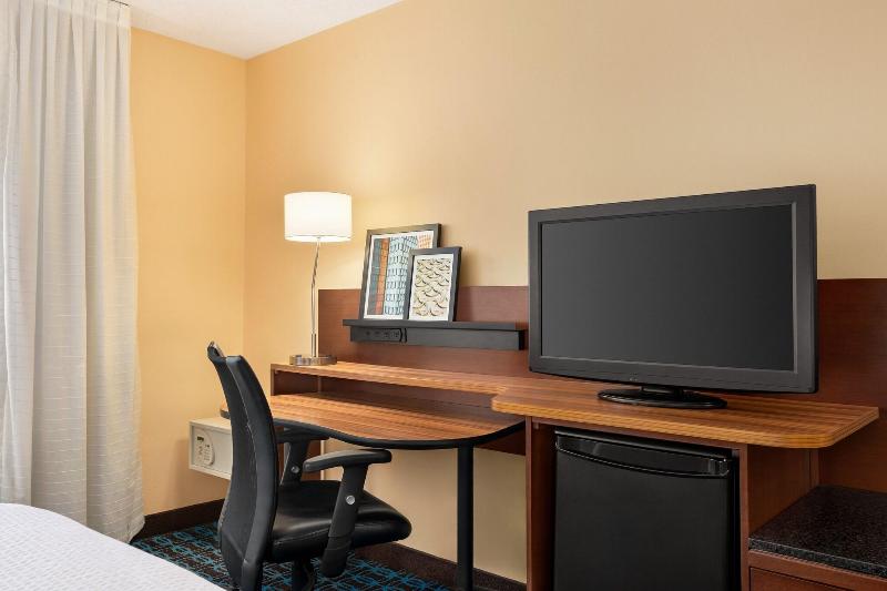 Fairfield Inn Philadelphia Airport image