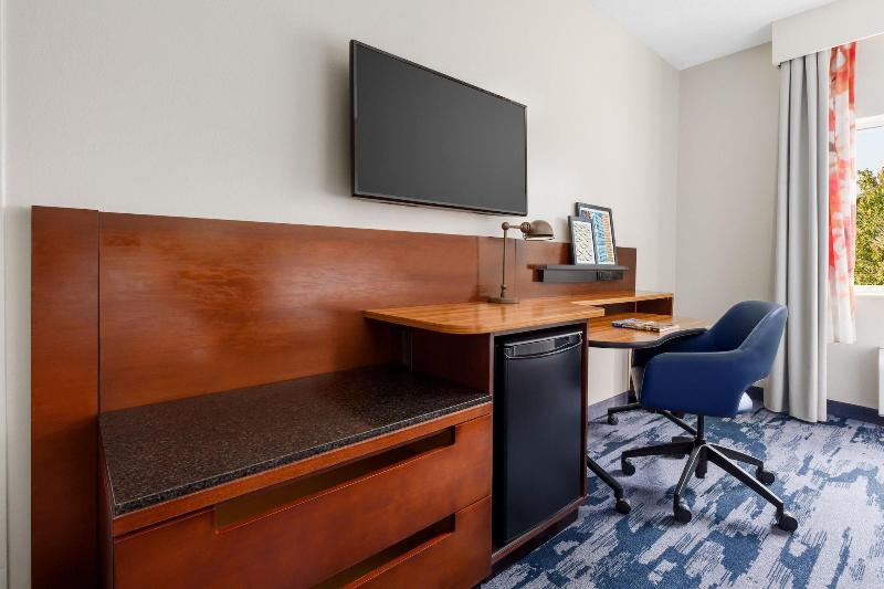 Fairfield Inn Philadelphia Airport image