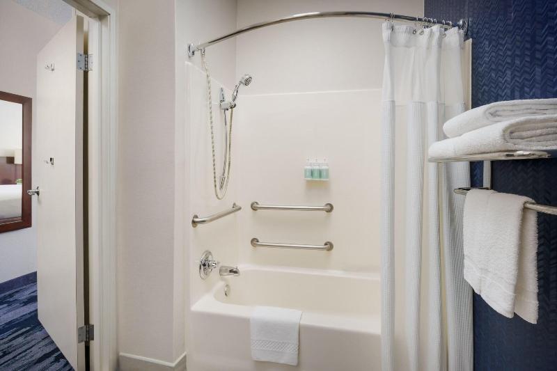 Fairfield Inn Philadelphia Airport image