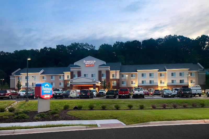 Fairfield Inn & Suites Marietta image