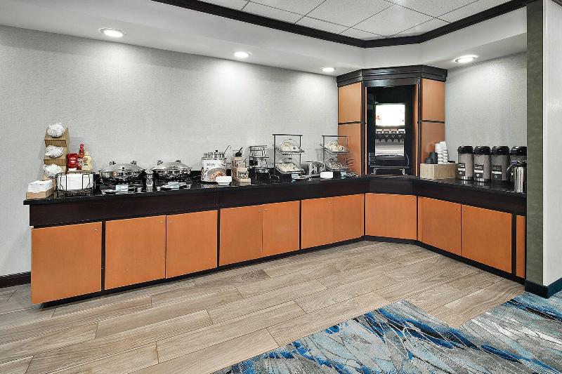 Fairfield Inn & Suites Marietta image