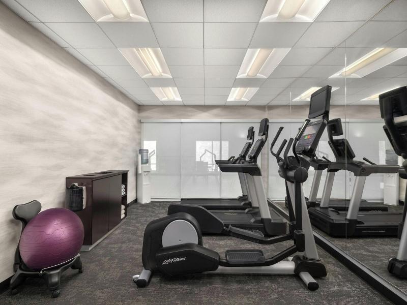 Fairfield Inn & Suites Marietta image
