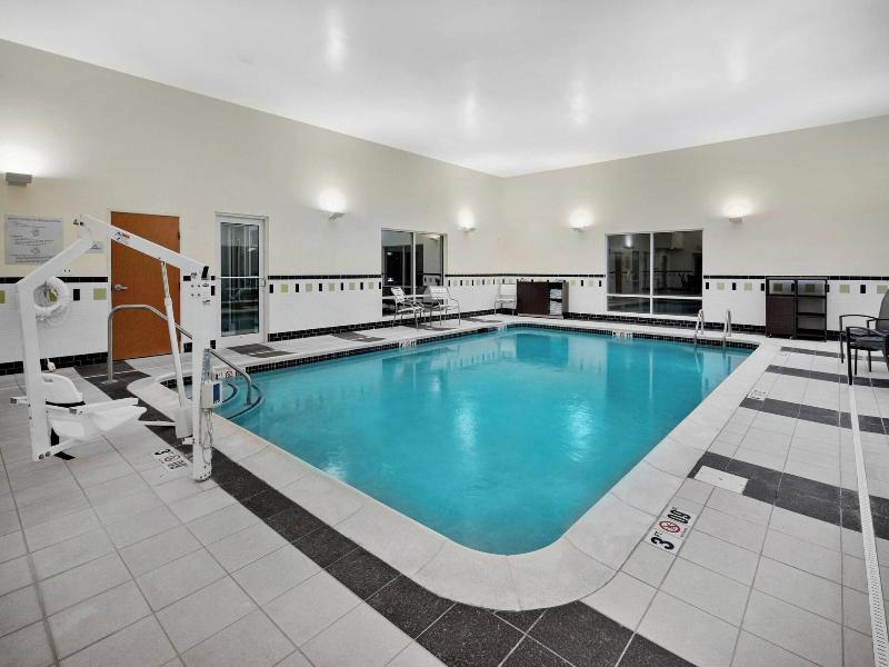 Fairfield Inn & Suites Marietta image