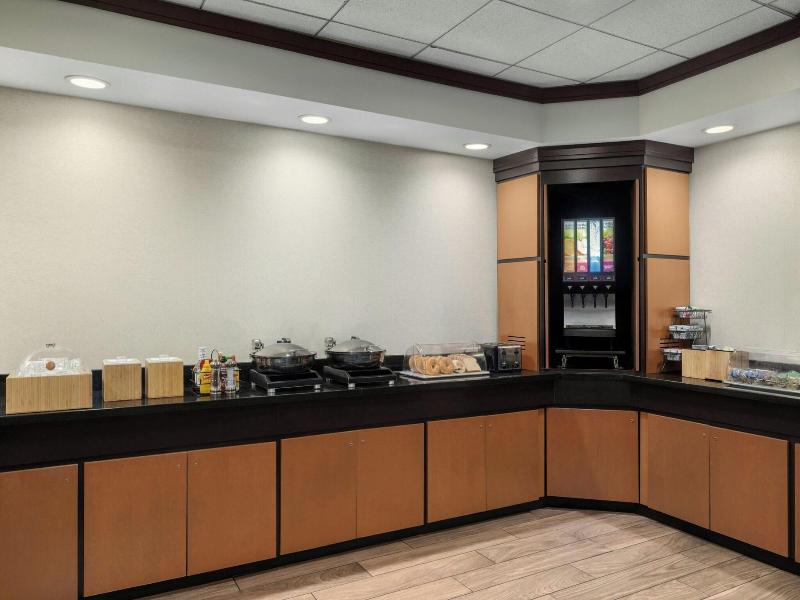 Fairfield Inn & Suites Marietta image