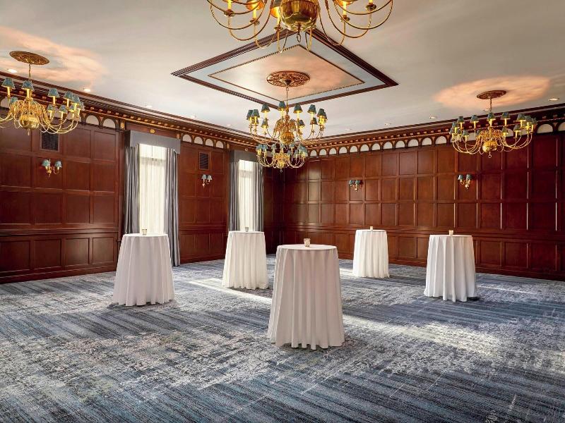 The Hotel Saskatchewan, Autograph Collection image