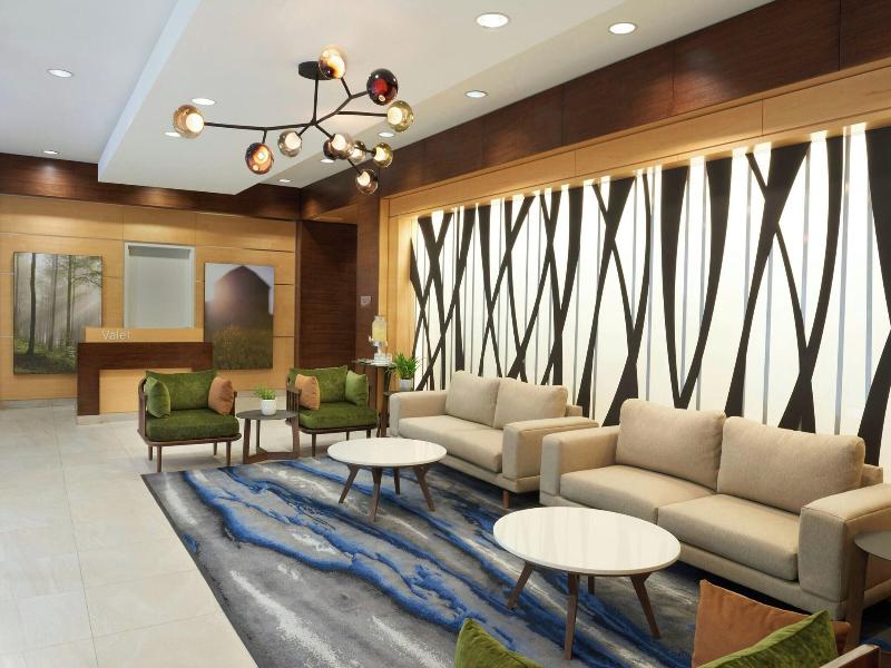 Fairfield Inn & Suites Calgary Downtown image