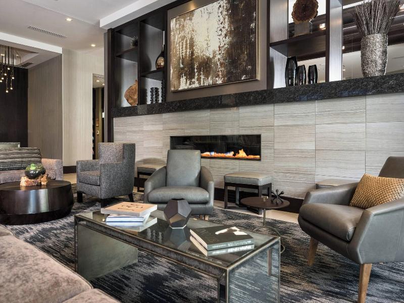 Courtyard by Marriott Edgewater NYC Area image