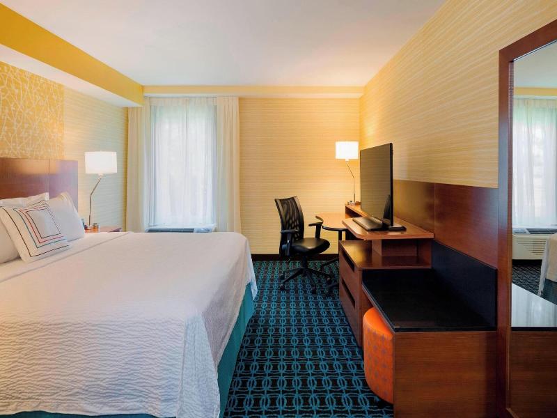 Fairfield Inn & Suites Paramus image
