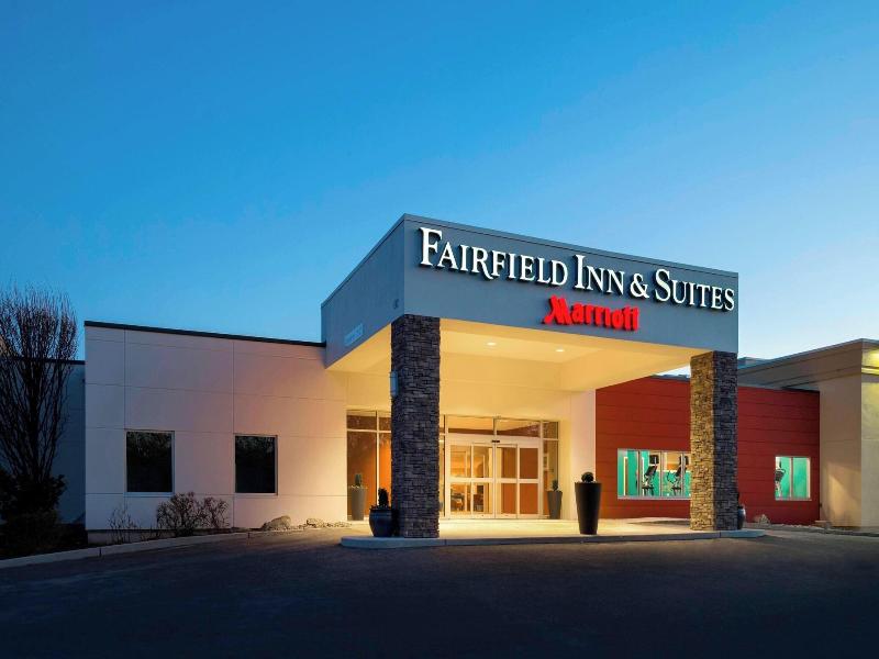 Fairfield Inn & Suites Paramus image