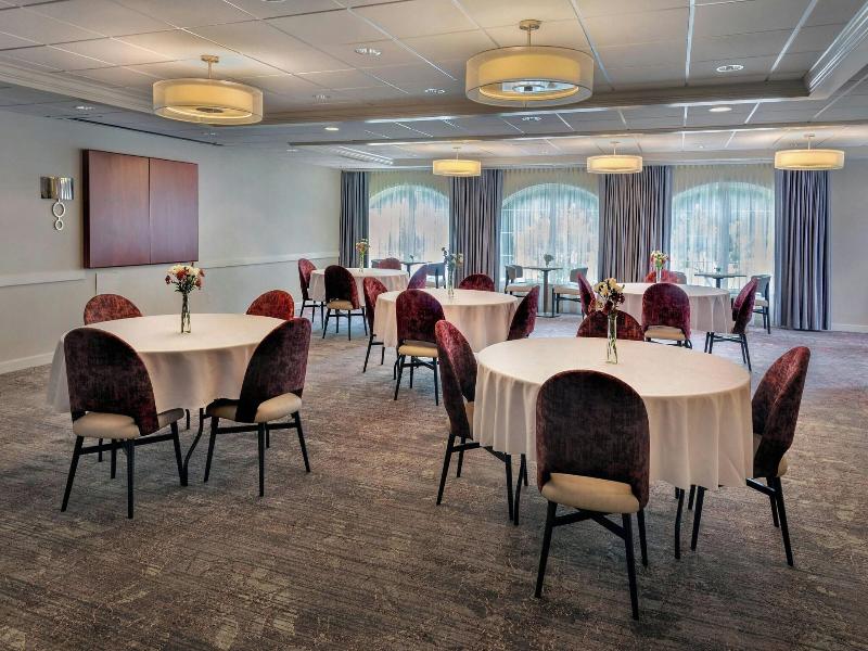 Fairfield Inn & Suites Great Barrington Lenox/Berk image