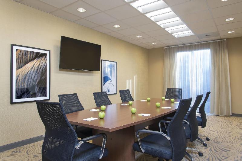 Fairfield Inn & Suites Tampa Westshore/Airport image