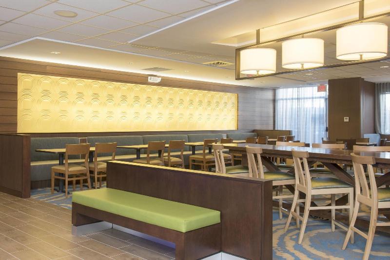 Fairfield Inn & Suites Tampa Westshore/Airport image