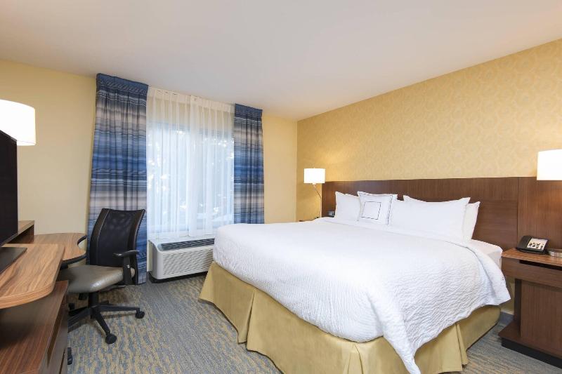 Fairfield Inn & Suites Tampa Westshore/Airport image