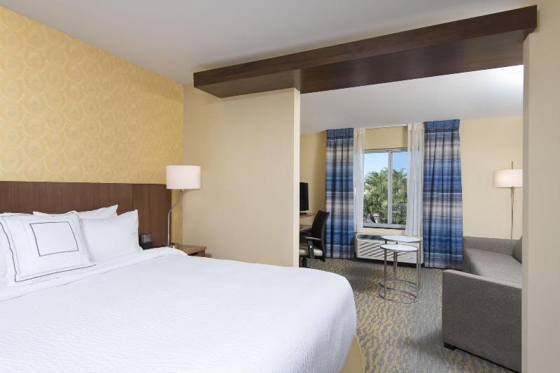 Fairfield Inn & Suites Tampa Westshore/Airport image