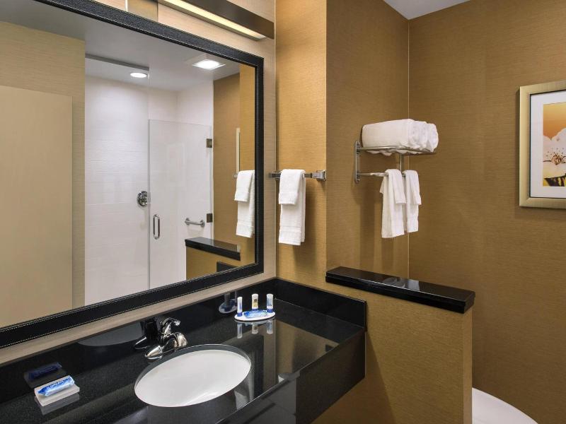 Fairfield Inn & Suites Wilmington New Castle image