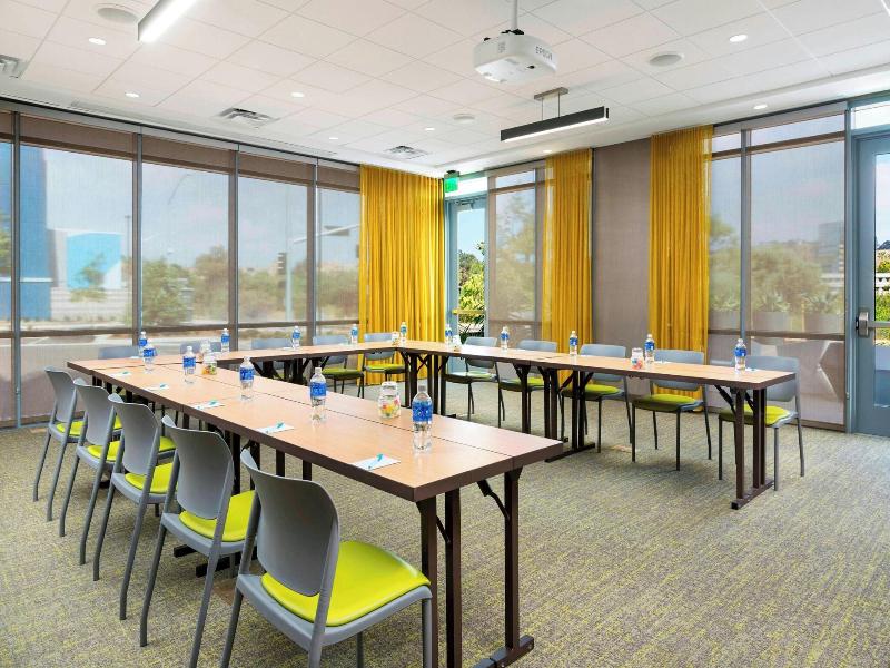 SpringHill Suites San Diego Mission Valley image