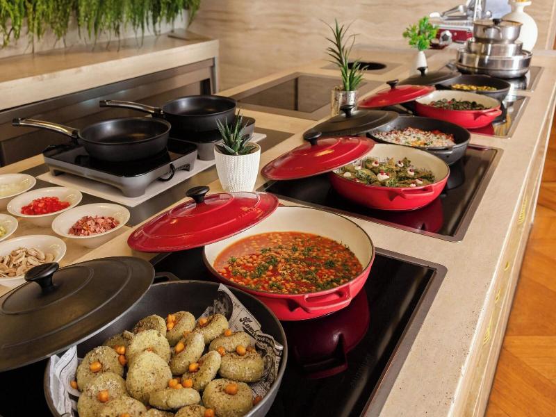 Sheraton Baku Intourist image
