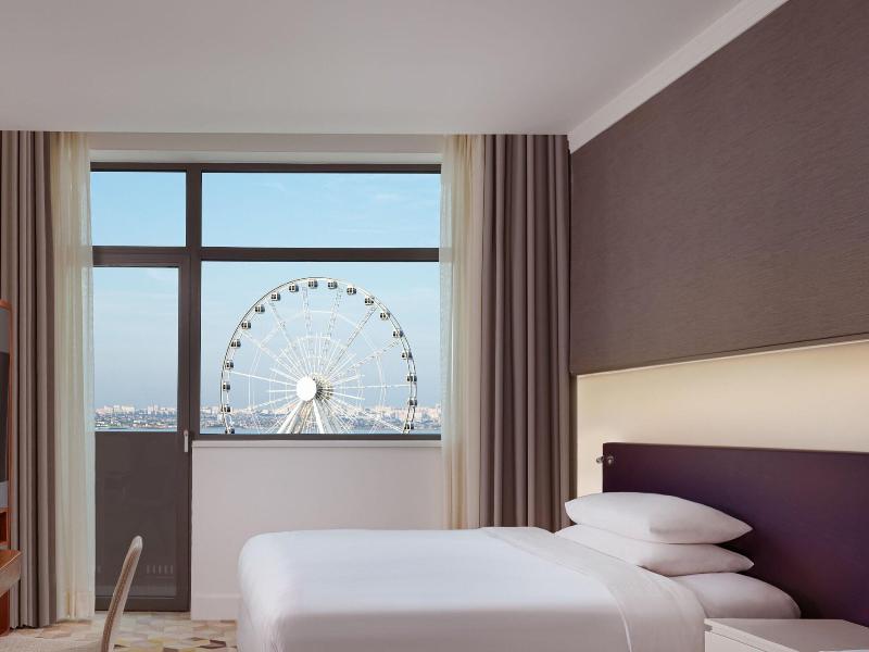 Sheraton Baku Intourist image