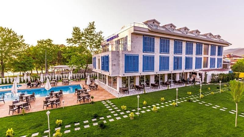 Limnades Hotel image