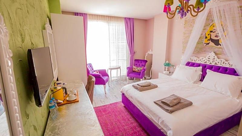 Limnades Hotel image