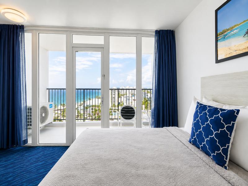 ESJ Beach Hotel image