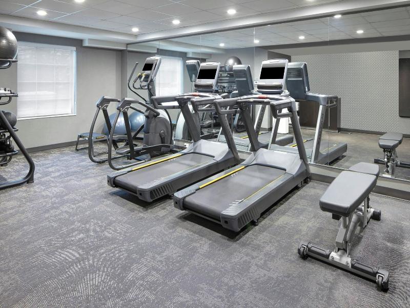 Fairfield Inn & Suites Cape Cod Hyannis image