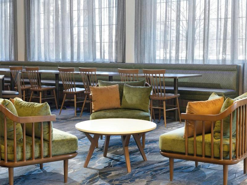 Fairfield Inn & Suites Cape Cod Hyannis image