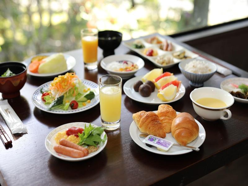 Hotel Senshukaku image