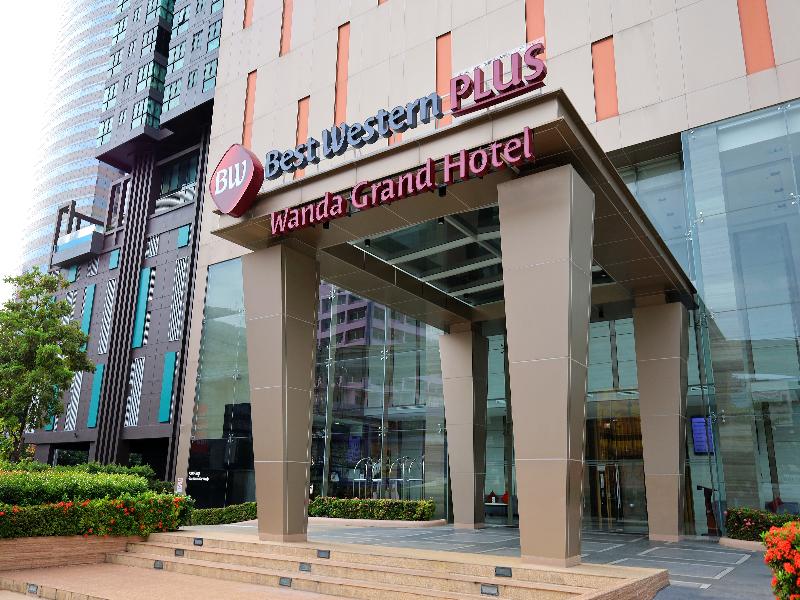 Best Western Plus Wanda Grand Hotel image