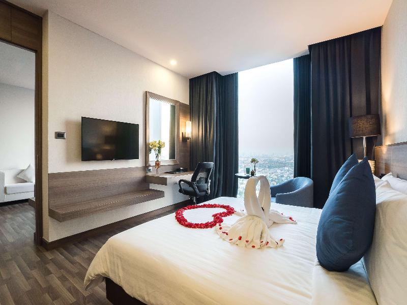Best Western Plus Wanda Grand Hotel image