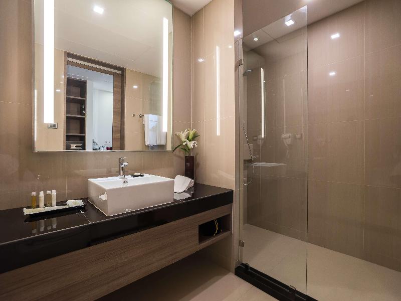 Best Western Plus Wanda Grand Hotel image