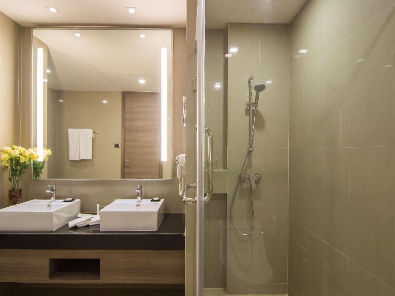 Best Western Plus Wanda Grand Hotel image