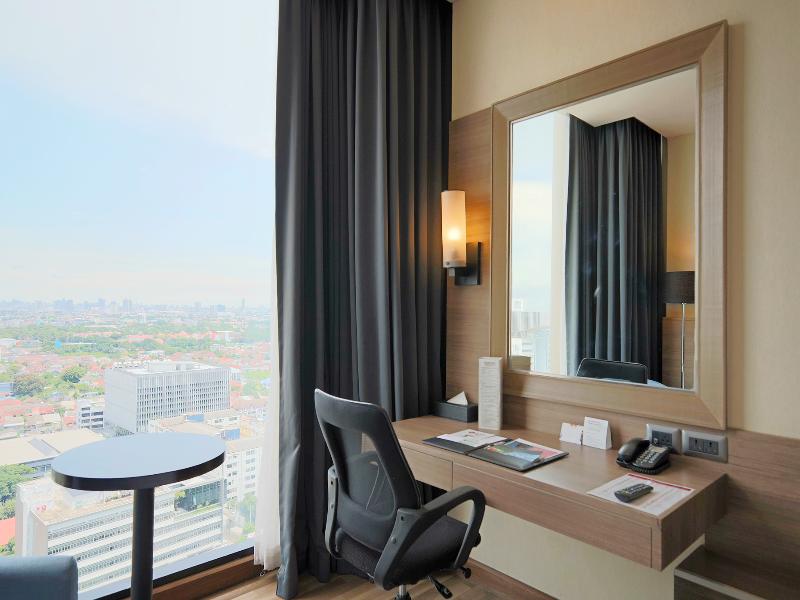 Best Western Plus Wanda Grand Hotel image