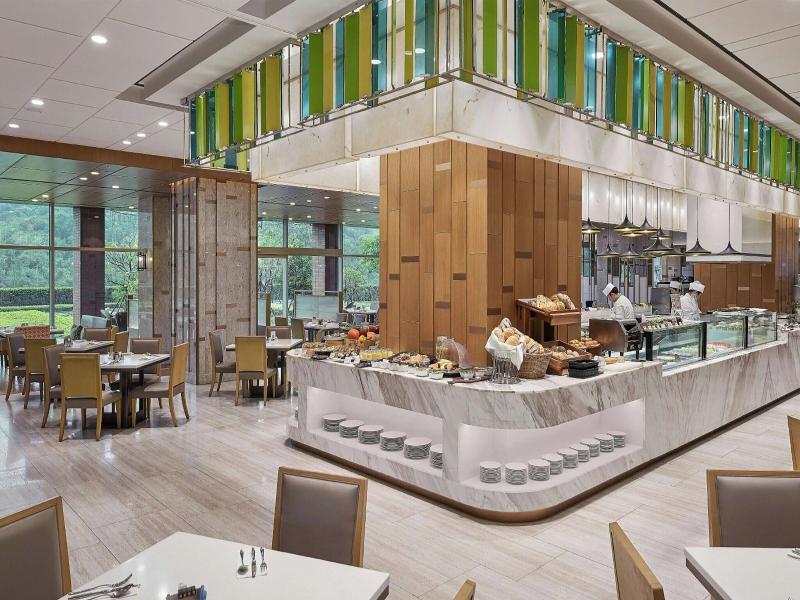 Courtyard by Marriott Taipei image