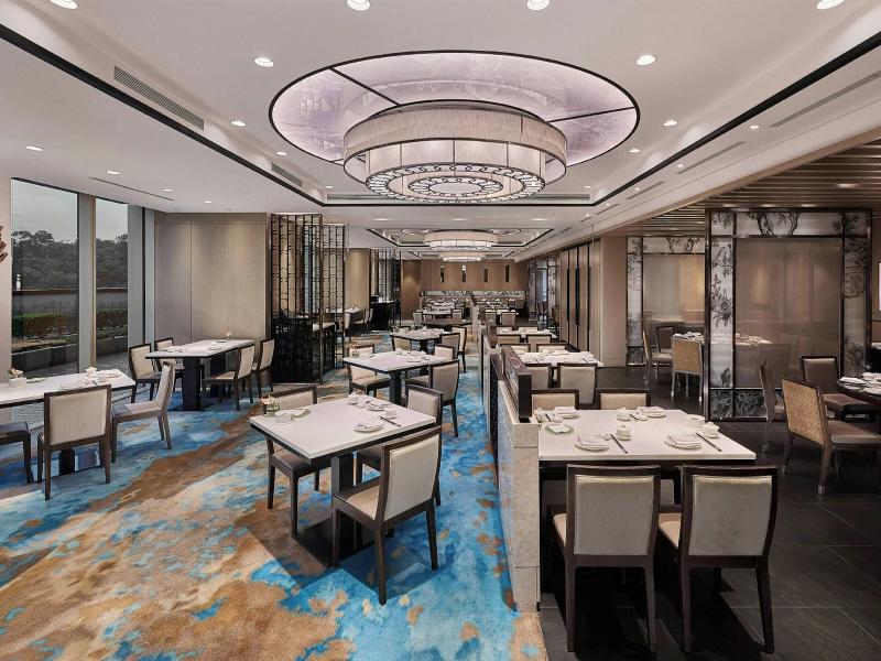 Courtyard by Marriott Taipei image