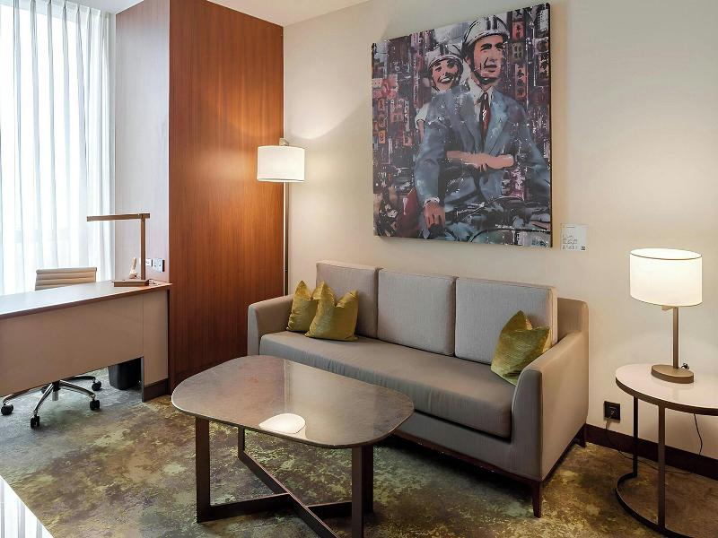 Courtyard by Marriott Taipei image