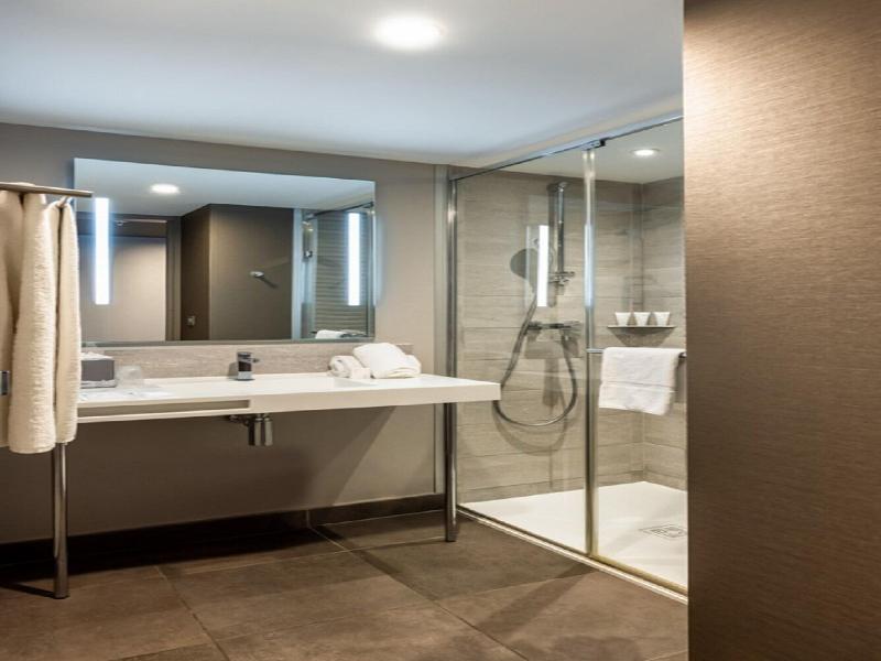 Ac By Marriott Marseille Prado Velodrome image