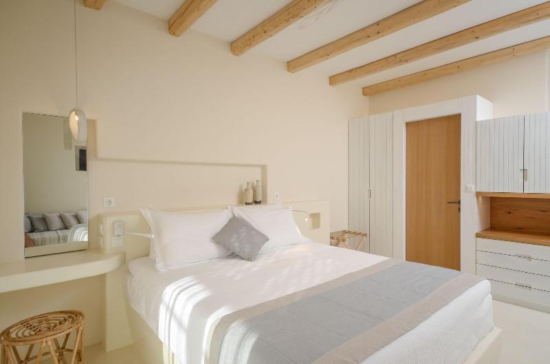 Antony Suites And Residences image
